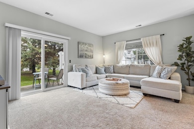 7499 Derby Ln, Shakopee, MN 55379 - photo 3