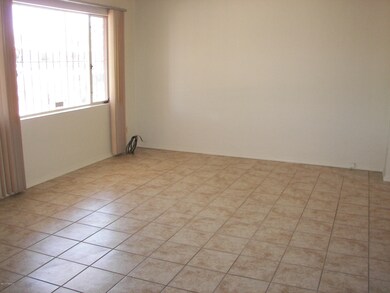 4426 E 17th St, Tucson, AZ 85711 - photo 4