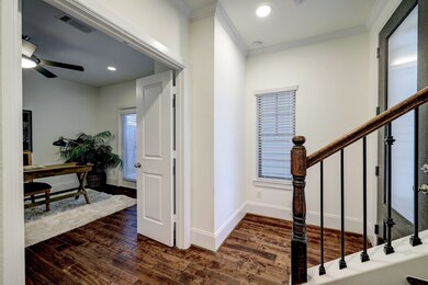 736 Yale St unit B, Houston, TX 77007 - photo 3