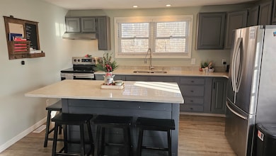 8 Rochester Ln, Concord, NH 03301 - photo 7