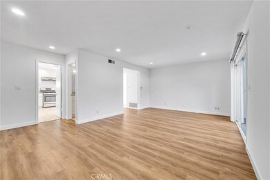 8208 Ginnis Green, Buena Park, CA 90621 - photo 7