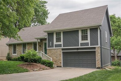 9025 Alden St, Lenexa, KS 66215 - photo 2