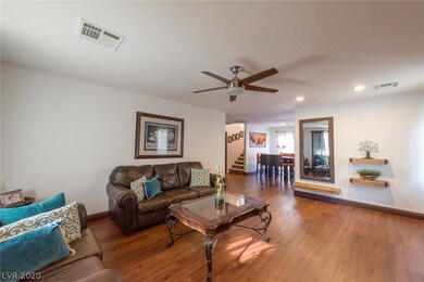 Nice open floor plan with laminate wood flooring t