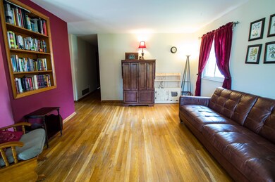 1250 Belden Rd, Columbus, OH 43229 - photo 5