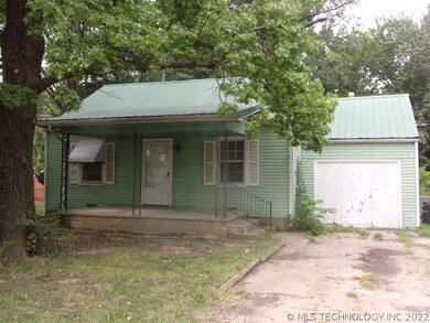 302 N Ora St, Pryor, OK 74361 - photo 4