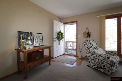 1728 N Garden St, New Ulm, MN 56073 - photo 4