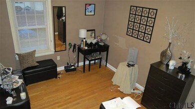 51 Cuthbert St, Schenectady, NY 12302 - photo 5