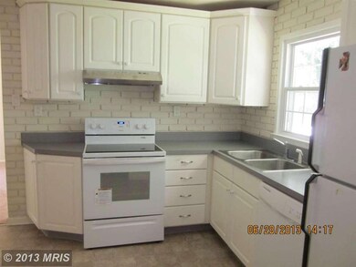 2342 Woodberry Dr, Bryans Road, MD 20616 - photo 6