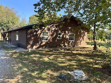 921 S 24th St, Okemah, OK 74859 - photo 7