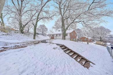 402 Cherryhill Rd NW, Roanoke, VA 24017 - photo 4