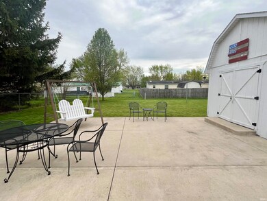 1012 E Wabash St, Converse, IN 46919 - photo 4