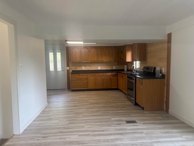 654 W Isabella Rd, Midland, MI 48640 - photo 3