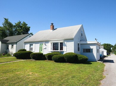 8716 Cottage Grove Ave, Highland, IN 46322 - photo 4