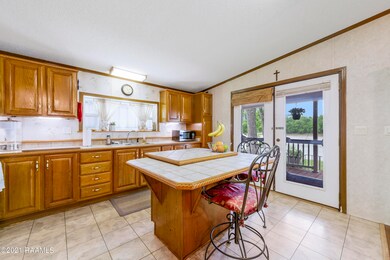 2205AAtchafalayaRiverHwy-3-10