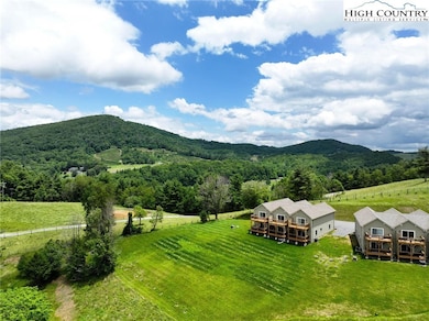 199 Wynfield Ridge unit 2, Boone, NC 28607 - photo 6