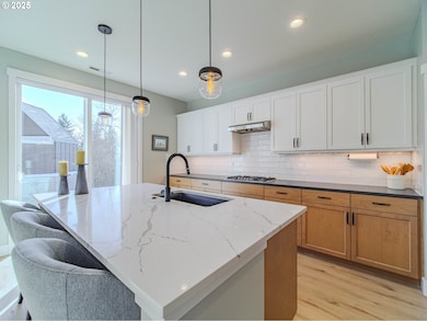 8588 SW Summit Ct, Portland, OR 97225 - photo 6