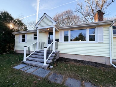 7 Mallard Rd, Norwalk, CT 06850 - photo 2