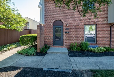 1936 Willoway Cir-44 E