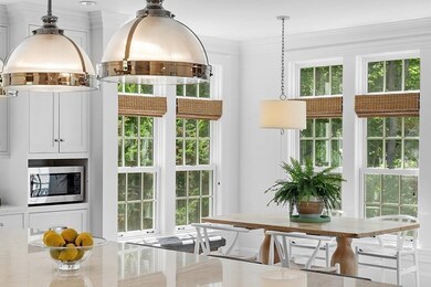 108 Laurel St, Concord, MA 01742 - photo 4