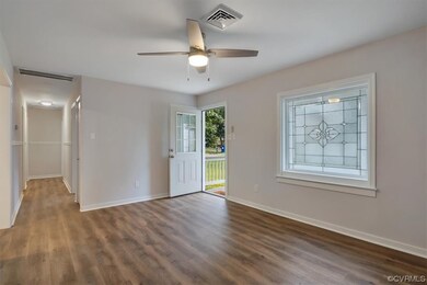 12105 Southernbelle Ct, Midlothian, VA 23112 - photo 5