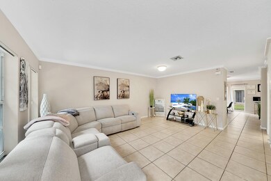 982 Summit Lake Dr, West Palm Beach, FL 33406 - photo 7