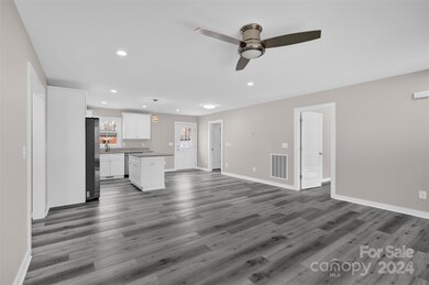 122 Whitetail Rd, Statesville, NC 28625 - photo 4