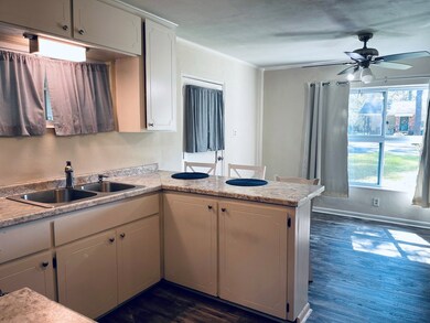 119 State St, Fitzgerald, GA 31750 - photo 6