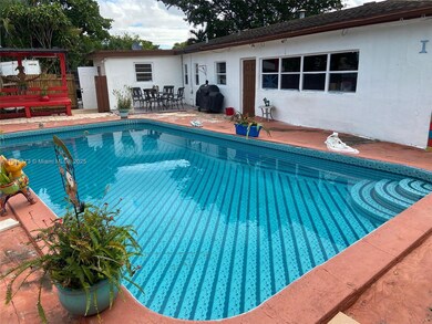 436 E Evanston Cir unit 2, Fort Lauderdale, FL 33312 - photo 3