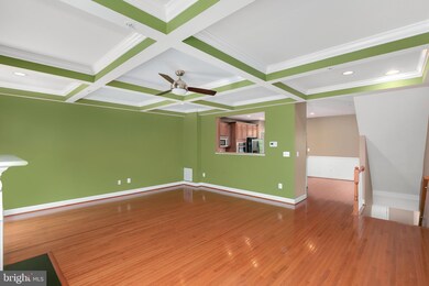 909 Hidden Marsh St, Gaithersburg, MD 20877 - photo 4