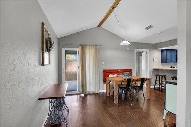 1301 Autumn Chase Square, Bedford, TX 76022 - photo 7