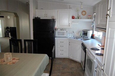 212 Piedmont Park Ave, Davenport, FL 33897 - photo 6