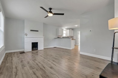 221 E Markison Ave, Columbus, OH 43207 - photo 4