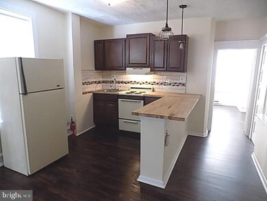 5231 Morris St unit 2 SECOND FLOOR, Philadelphia, PA 19144 - photo 2