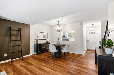 1552 Garden Ct, Charlottesville, VA 22901 - photo 3