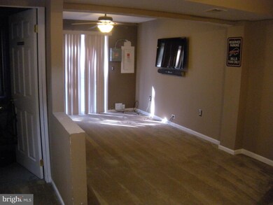 1309 Upcot Ct, Capitol Heights, MD 20743 - photo 7