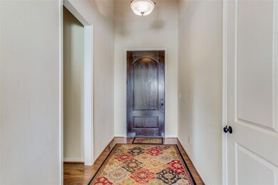 2728 Clarendon Dr, Denton, TX 76207 - photo 3