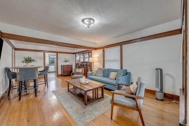 501 Olinda Ave, Des Moines, IA 50315 - photo 6