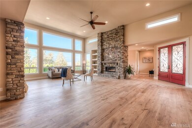 503 Clover Ln, Mukilteo, WA 98275 - photo 2