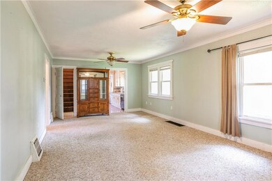 1717 Leland Ave, Des Moines, IA 50315 - photo 4