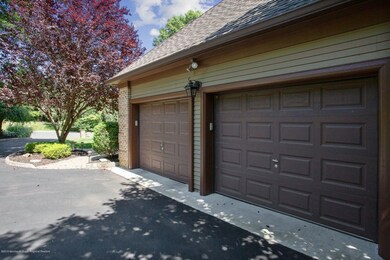 SIDE ENTRY GARAGE