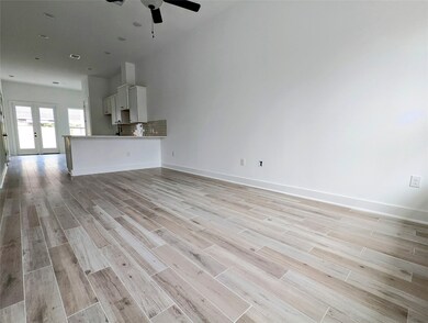 9120 Peachtree St, Houston, TX 77016 - photo 5
