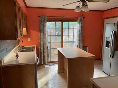 603 Gateway Dr, Logan, OH 43138 - photo 5