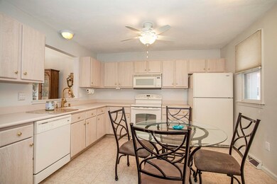 28 Lamplighter Ln unit 28, South Easton, MA 02375 - photo 7