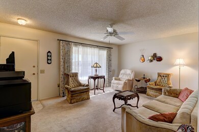 9706 W Mockingbird Dr, Sun City, AZ 85373 - photo 5