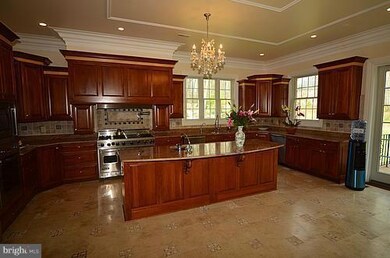 13108 Pendleton Ct, Reisterstown, MD 21136 - photo 2