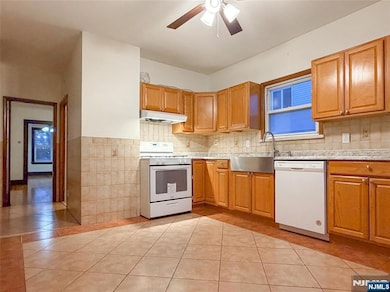 183 Dukes St unit 1, Kearny, NJ 07032 - photo 5