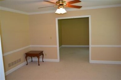 300 Manor House Ln, Frankfort, KY 40601 - photo 4