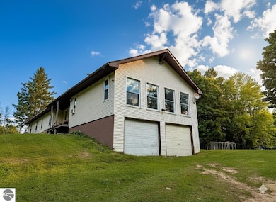 16178 150th Ave, Leroy, MI 49655 - photo 3