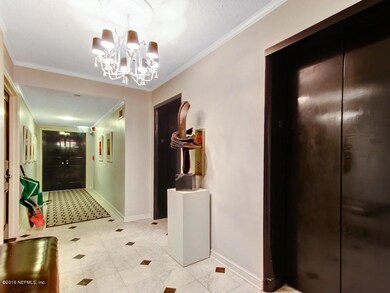 1560 Lancaster Terrace 1203-MLS_Size-003