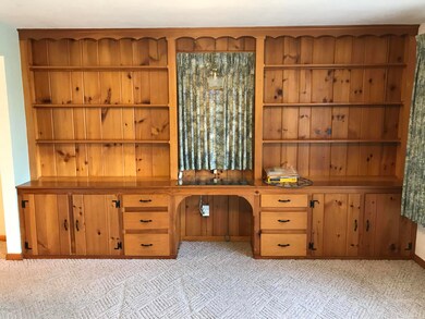 467 Youngwood Dr, East Stroudsburg, PA 18301 - photo 4